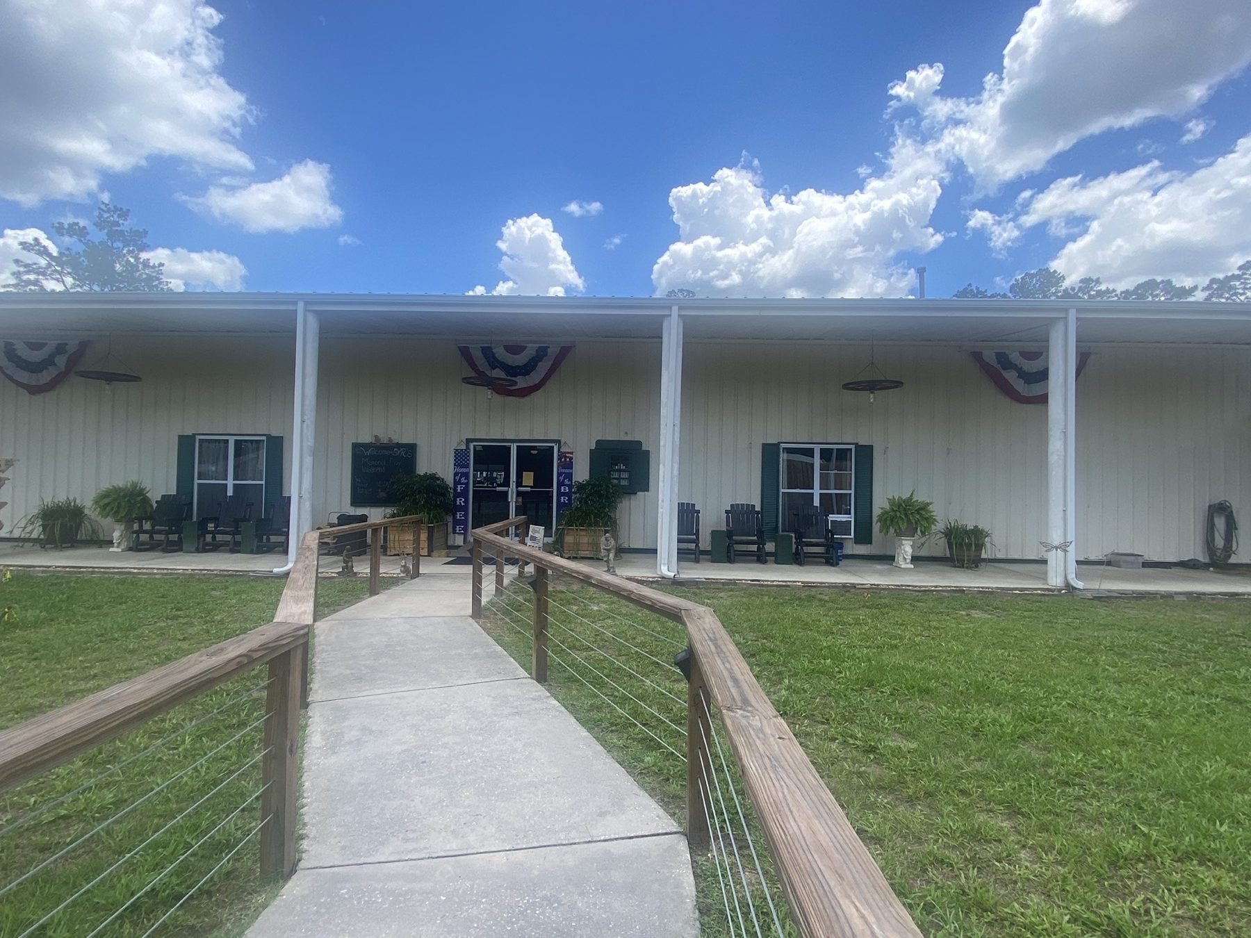 Is Suwannee Valley Resort the Best Nudist Destination in the US? (Spoiler: AANR Thinks So!)